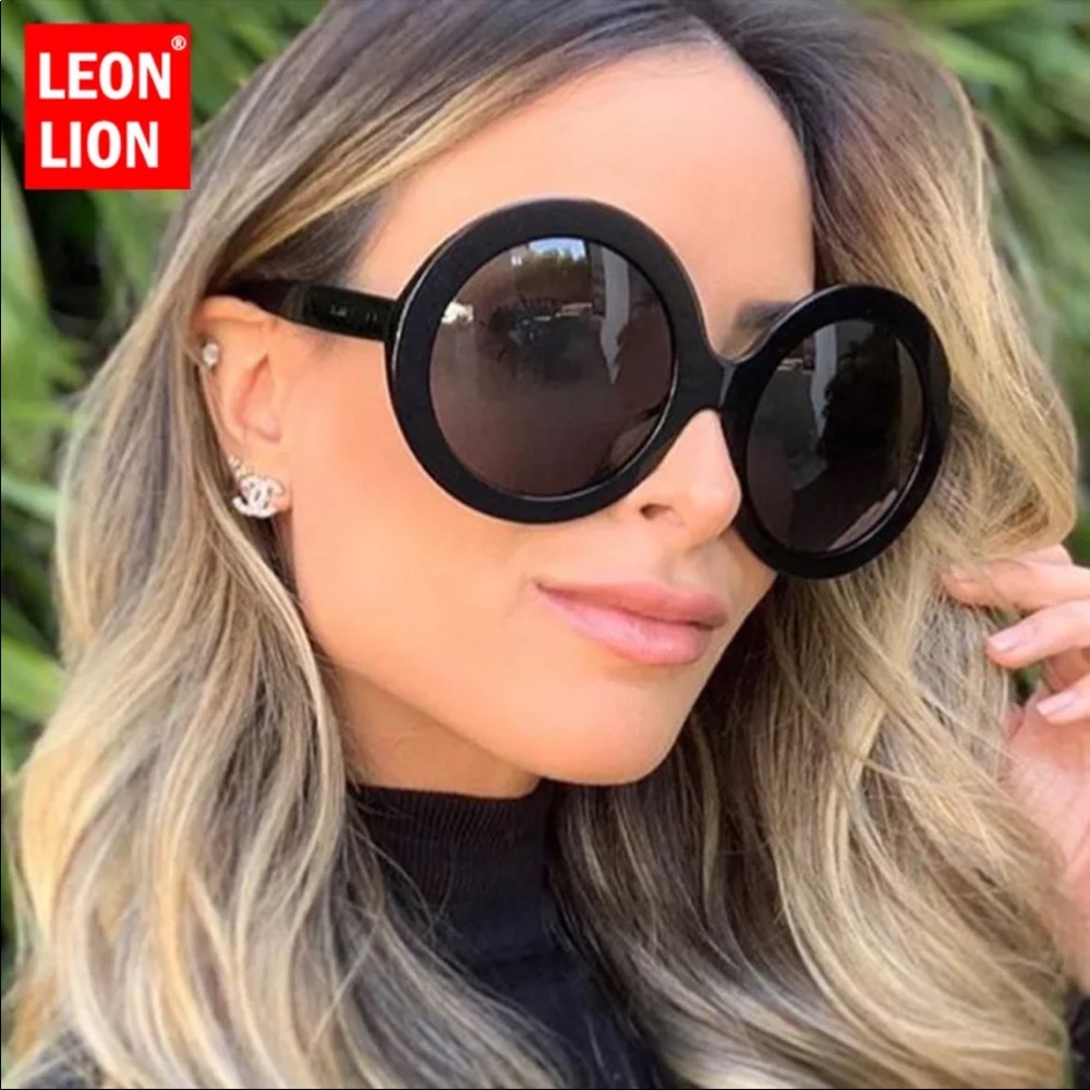 Hot Oversized Fashion Sunglasses